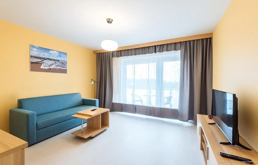 Apartament Posejdon Kolobrzeg 아파트